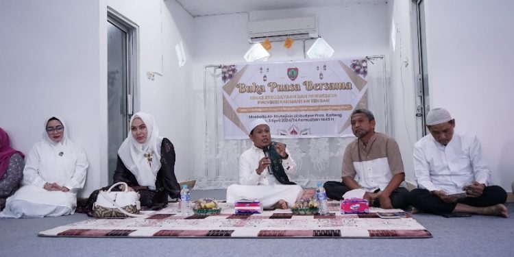 Disbudpar Prov. Kalteng Gelar Buka Puasa Bersama