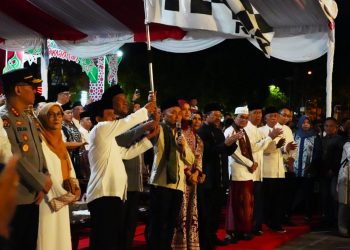 Gubernur Kalteng Lepas Pawai Takbiran Berkah Menyambut Hari Raya Idulfitri 1445 Hijriah