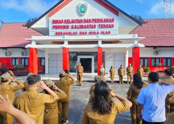Kepala Dislutkan Pimpin Apel Besar ASN Dislutkan Prov. Kalteng