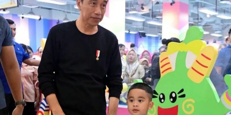 Presiden RI Bersama Istri Rayakan Idul Fitri 1445 H di Medan