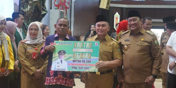 Gubernur Kalteng Launching Program Kartu Tani Berkah Untuk Petani