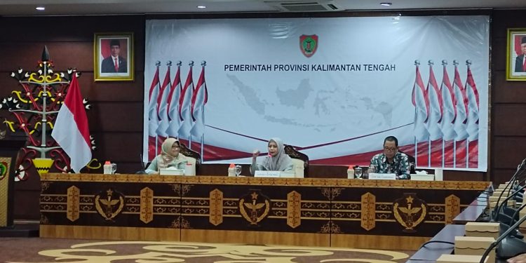 Asisten Ekbang Sri Widanarni Pimpin Rapat Sinergi GERNAS BBI BBWI Tahun 2024