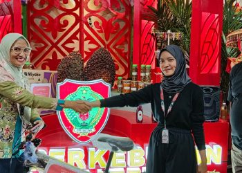 Disbun Prov. Kalteng Raih Juara Terbaik I Kategori Stand Terfavorit