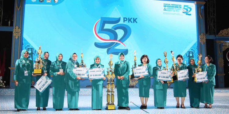 Kalteng Raih Juara Umum Jambore Nasional Kader PKK 2024