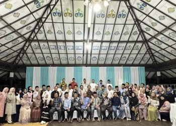 Menjaga Silaturahmi dan Kebersamaan, Fisipol UMPR Gelar Halal Bihalal