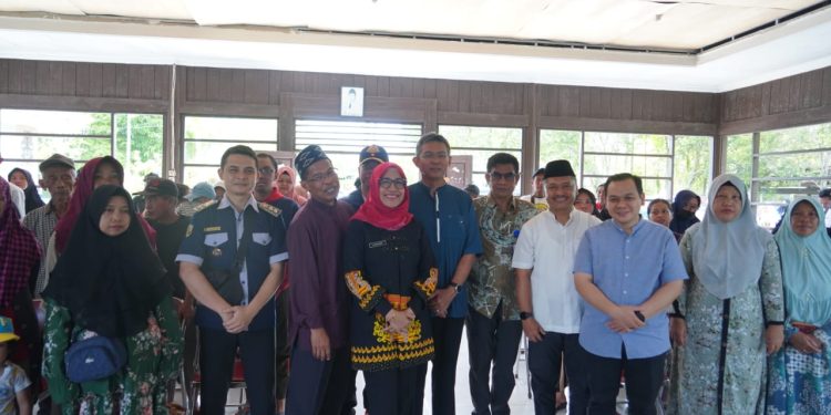 Jelang Hari Raya Idul Adha 1445 H, Pemprov. Kalteng Salurkan 1000 Paket Sembako Murah