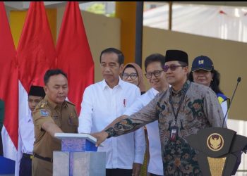 Gubernur Kalteng Dampingi Presiden Resmikan Pembangunan, Rehabilitasi dan Renovasi Sapras Pendidikan di Provinsi Kalteng