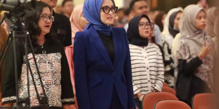 Ivo Sugianto Sabran Hadiri Pembekalan Sebelum Wisuda di UGM