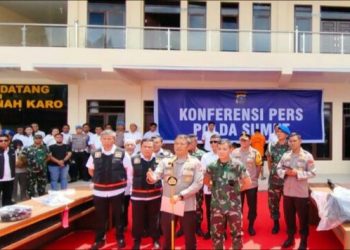 Polda Sumut Gelar Konferensi Pers di Mapolres Tanah Karo, Terkait Terbakarnya Rumah Wartawan di Kabanjahe