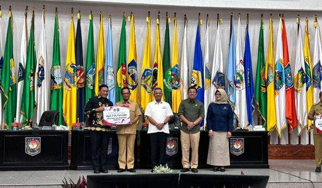 Pemprov Kalteng Kembali Terima Penghargaan Insentif Fiskal TA 2024 dari Pemerintah Pusat