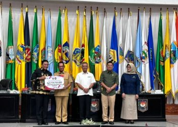 Pemprov Kalteng Kembali Terima Penghargaan Insentif Fiskal TA 2024 dari Pemerintah Pusat