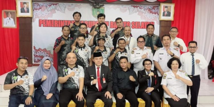 Pj Bupati Lepas Kontingen Porwanas PWI Barsel