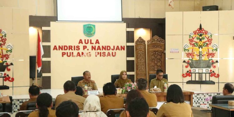 Inspektur Kalteng Pimpin Entry Meeting Pengawasan Penyelenggaraan Pemerintahan Daerah