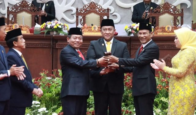 Wagub Edy Pratowo Hadiri Pengambilan Sumpah/Janji Anggota DPRD Provinsi Kalteng Masa Jabatan Tahun 2024-2029
