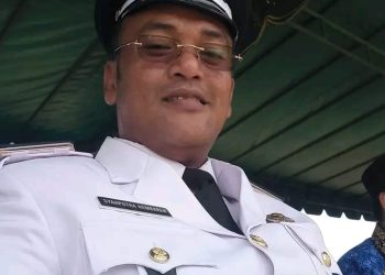 Kades Mardinding Tak Mengenal Lelah, Siap Melayani Masyarakat Setiap Harinya 