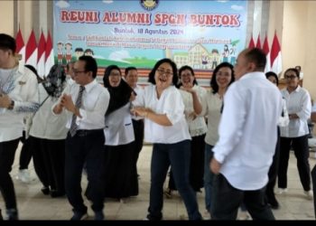 Reuni Lintas Angkatan SPG Buntok, Guru Juana Turut Hadir