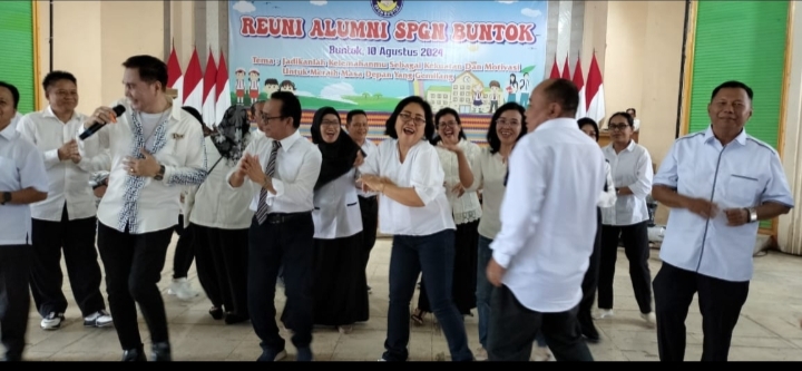 Reuni Lintas Angkatan SPG Buntok, Guru Juana Turut Hadir