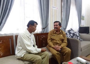 Kadis Pertanian Karo Dekat Dengan Petani
