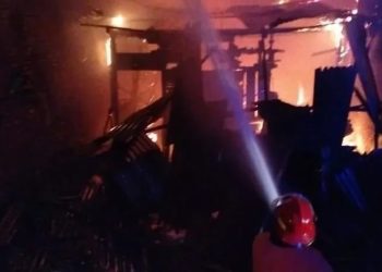 Sijago Merah Ngamuk di Kabanjahe Melahap 5 Rumah Warga