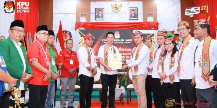 Nadalsyah-SHD Pasangan Terakhir Mendaftar Ke KPU Kalteng