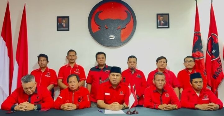 Kecewa! Pengurus DPC PDIP Kobar Mundur Masal