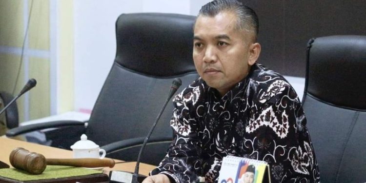 Masyarakat Diharapkan Dapat Tertib Dalam Administrasi