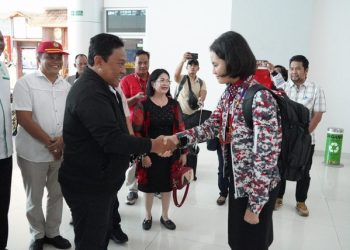 Wagub Edy Pratowo Sambut Kedatangan Purna Paskibraka Kachina Ozora