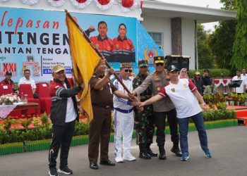 Gubernur Sugianto Sabran Lepas Kontingen Kalteng ke PON XXI di Aceh dan Sumatera Utara