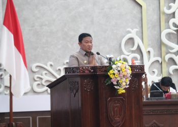 Wagub Edy Pratowo Sampaikan Sambutan Pada Rapur DPRD Kalteng