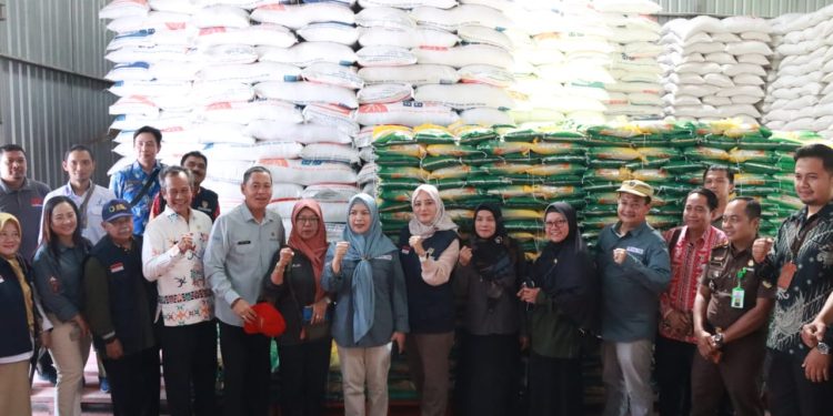 Tim Satgas Ketahanan Pangan dan TPID Provinsi Kalteng Lakukan Pemantauan Harga Pangan