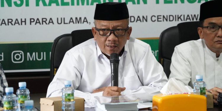 Plt. Sekda Prov. Kalteng Buka Evaluasi dan Monitoring MUI Kalteng Tahun 2024