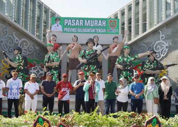 Gubernur Kalteng Kembali Buka Pasar Murah Untuk Relawan dan Pekerja Sektor Transportasi