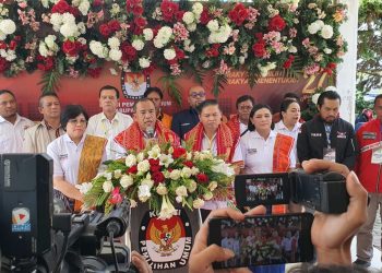Tiga Bapaslon Bupati dan Wakil Bupati Mendaftar ke KPU Karo