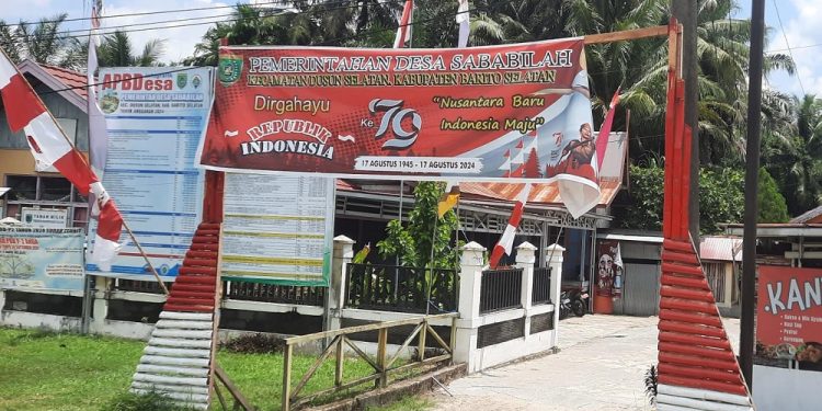 Oknum Pegawai Kantor Kelurahan Sababilah Dinilai Arogan