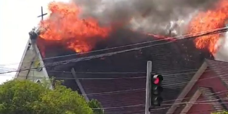 Gereja Maranatha Palangka Raya Terbakar