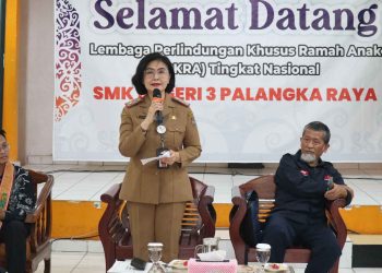 Kementerian Pemberdayaan Perempuan dan Perlindungan Anak Gelar Audit Kedua LPKRA di SMK Negeri 3 Palangka Raya