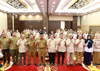 Plt Sekda Kukuhkan Kepengurusan Forum Koordinasi Pengelolaan DAS Prov Kalteng