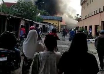 Sijago Merah Melahap 4 Rumah di Kabanjahe, Dalam Peristiwa Tersebut Tidak Ada Korban Jiwa