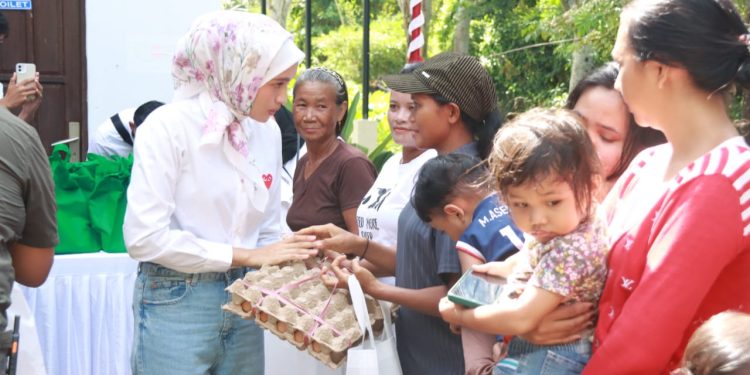 Ketua TP-PKK Kunjungi Kelompok Belajar di TPA KM.14 Tjilik Riwut Palangka Raya