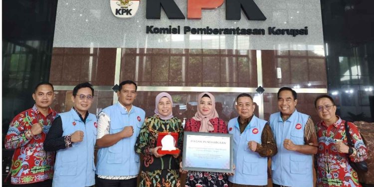 BPSDM Kalteng Menerima Penghargaan dari KPK RI