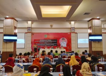 Buka Bimtek Asistensi Penyusunan LPPD, Pj Bupati Barsel Tekankan Pentingnya Ketaatan Regulasi