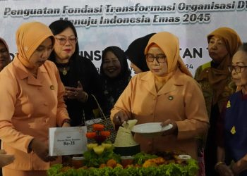 Plt Ketua DWP Prov Kalteng Harapkan Organisasi Semakin Kokoh, Responsif, dan Inovatif