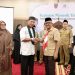 Plt Sekda M Katma F Dirun Lepas Keberangkatan 100 Jamaah Umrah
