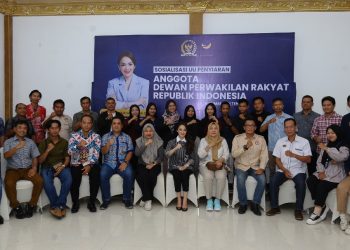 Anggota DPR RI, Andina Thresia Narang Sosialisasi Undang Undang Penyiaran