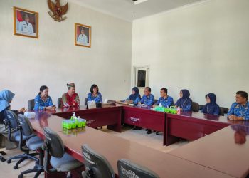 Siap Lakukan Kolaborasi, Disbun Terima Kunjungan Kepala BPS Prov. Kalteng