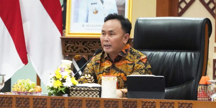 Gubernur Kalteng Hentikan Angkutan Batu Bara dan Kayu Log Lewati Ruas Jalan Bukit Liti-Bawan-Kuala Kurun