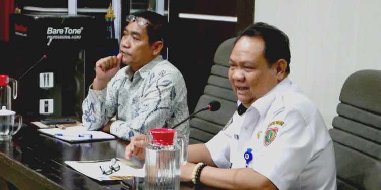DLH Kalteng Siap Dukung Pengelolaan Sampah di Pulang Pisau dengan Berikan Bantuan Peralatan