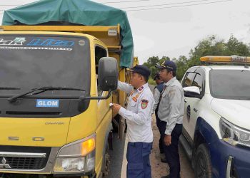 Dishub Kalteng Laksanakan Penegakkan Hukum dan Inspeksi Angkutan Barang Secara Terpadu