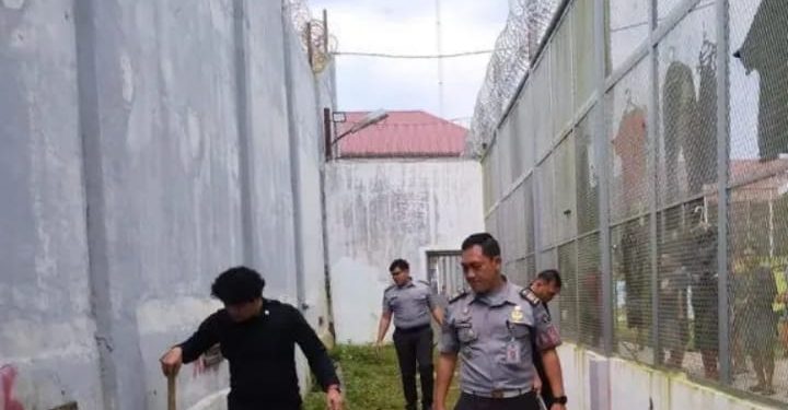 Jaga Keamanan KPLP, Ucok Sinabang Cek Bangunan Tembok Lapas Narkotika Pematang Siantar