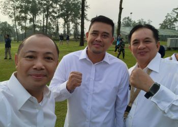 Selama Retreat di Magelang, Bupati Barsel Berbagi Pengalaman Bersama Kepala Daerah